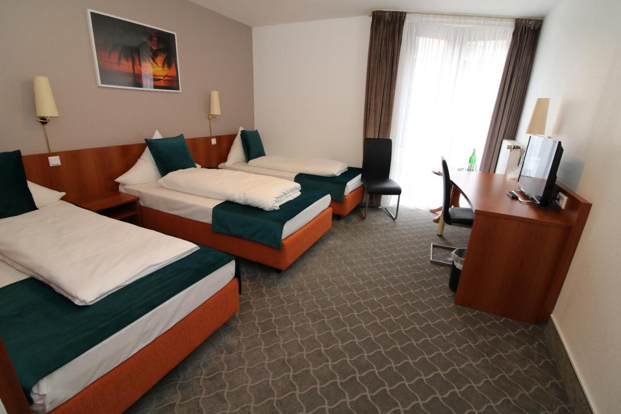 Concorde Hotel Ascot Dusseldorf Exterior photo